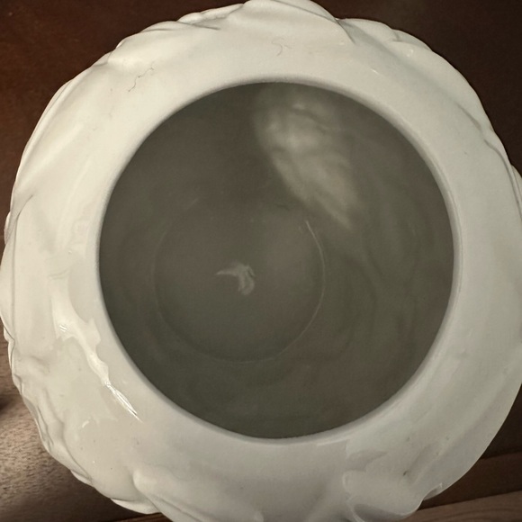 Vtg White rose porcelain vase made exclusively Germaine Montiel 1950’s Designer - Picture 4 of 5